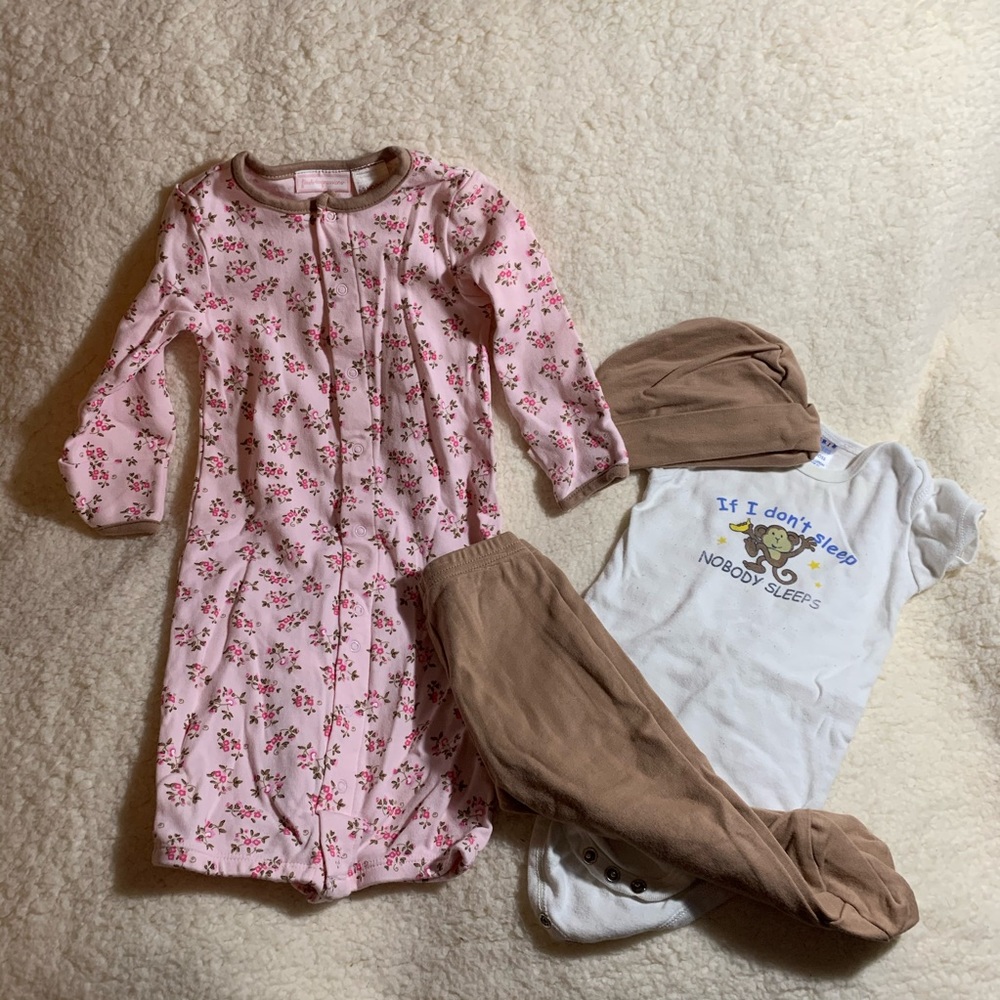 First Impressions Sleep Sack with bonus outfit